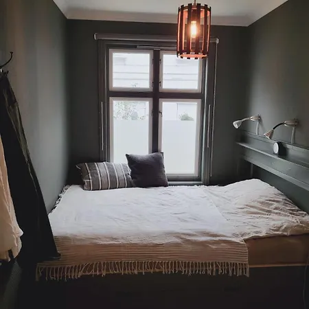 아파트 Cozy Centrally Located In The Middle Of The