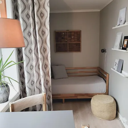 Cozy Centrally Located In The Middle Of The 프레드릭스타드