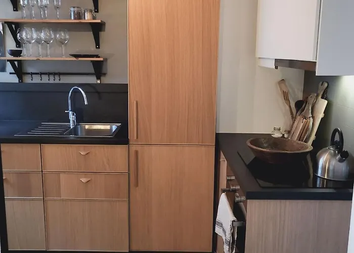 Cozy Centrally Located In The Middle Of The Apartmán