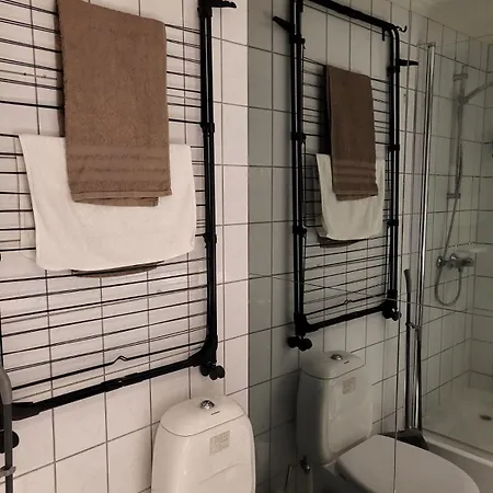 Cozy Centrally Located In The Middle Of The Lägenhet *